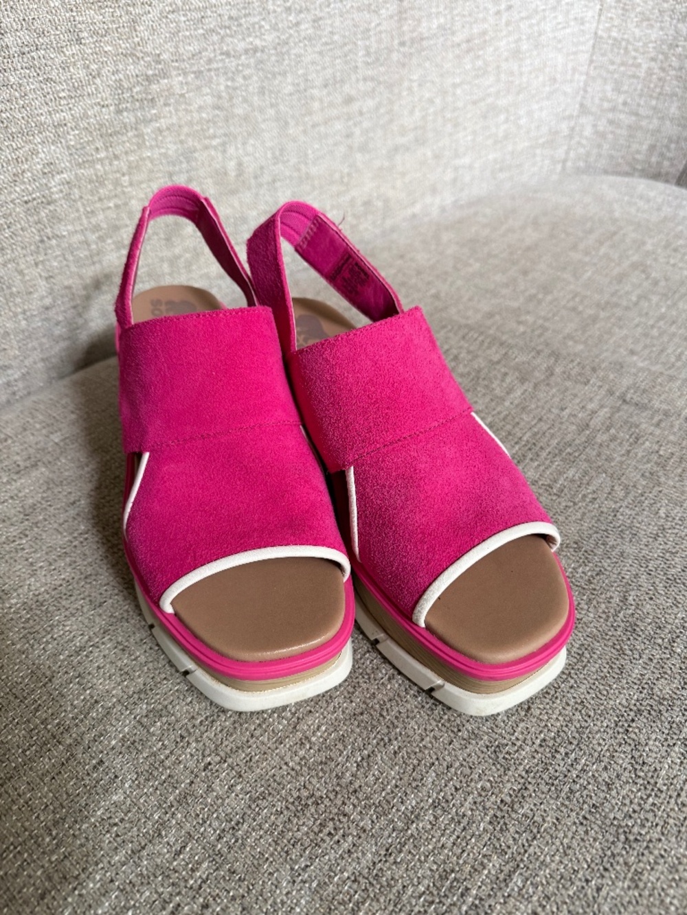 SOREL Joanie III Slingback in Fuchsia Fizz/Chalk